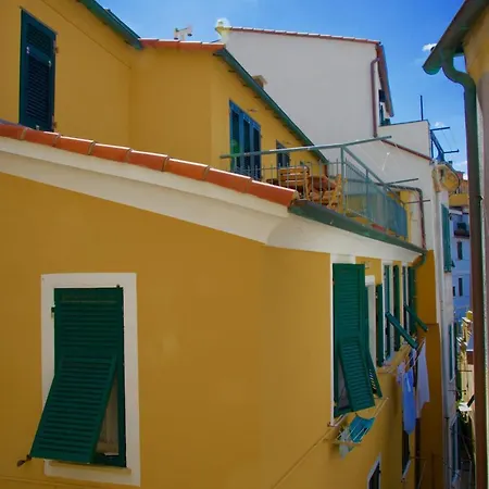 Vittoria 2 *